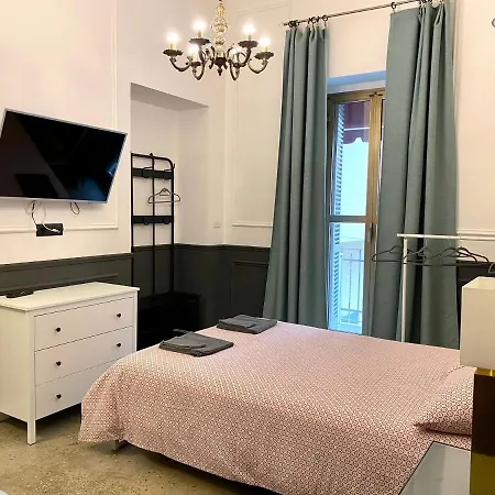 Into - 27 Apartment Turin