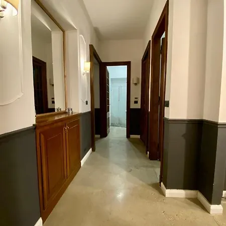 Apartment Into - 27
